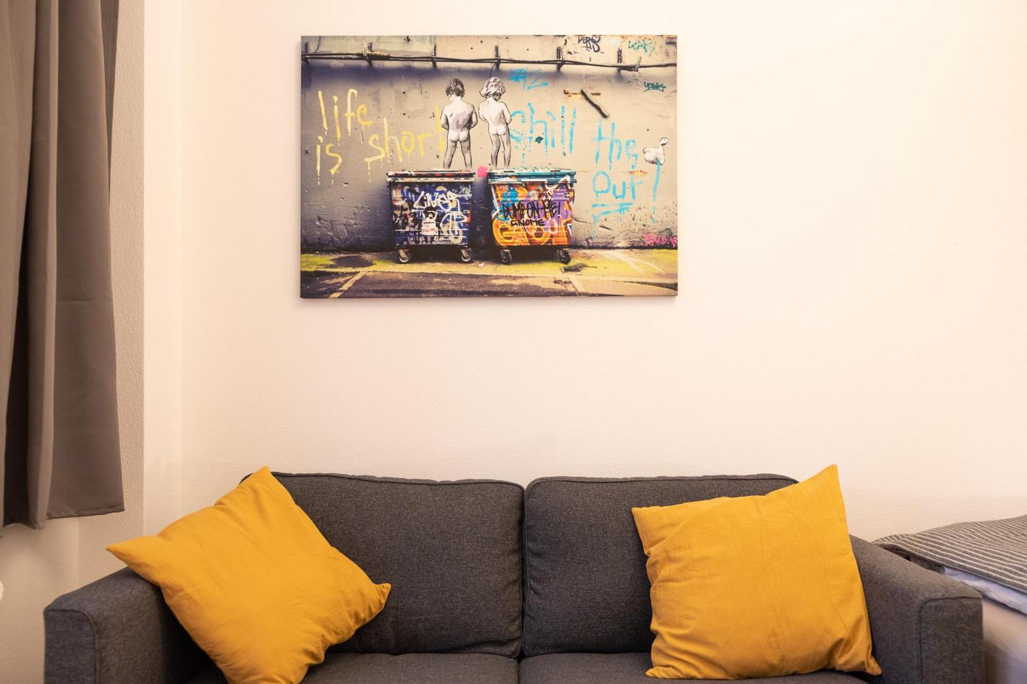 Ko-Living Space An Der Oper - Street Art Design Apartments Halle  Ngoại thất bức ảnh